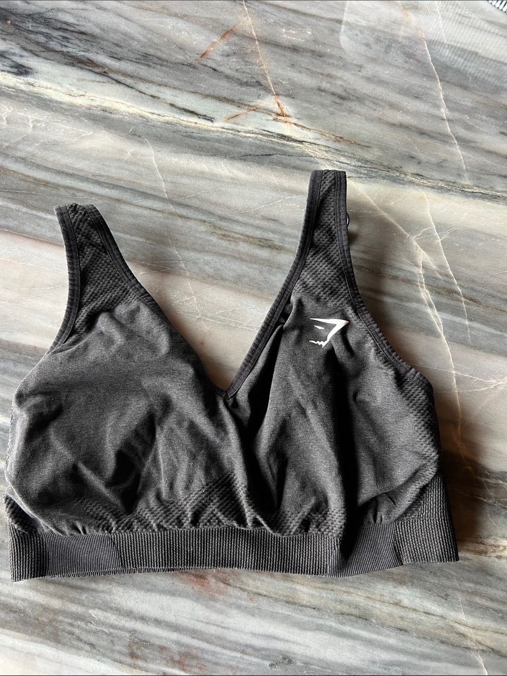 Gymshark Black Seamless V-Neck Sports Bra